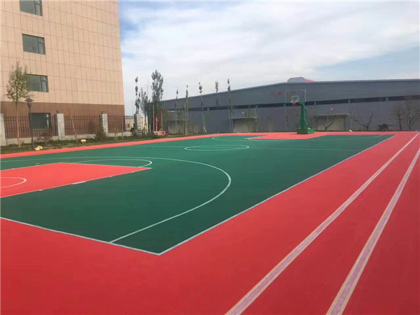 新区某单位悬浮地板篮球场、羽毛球场